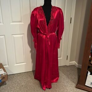 Vtg 80s 90s Christian Dior red long sexy belted padded shoulder lingerie robe M